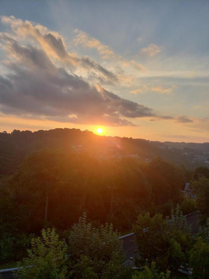 Excelente apto 2D com suíte e belo por do sol Gramado Exterior foto